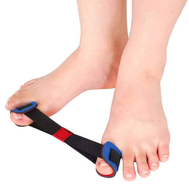 Pas do korekcji haluksów inSPORTline Halvado ∙ wspomaga ustawienie palca ∙ elastan/elastomer ∙ MDR