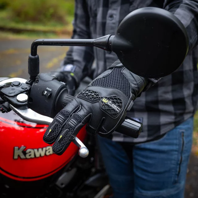 Rękawice motocyklowe W-TEC Kosor ∙ skórzane z protektorami tpu ∙ przewiewna mesh ∙ wzmocniona dłoń ∙ zapięcie na rzep - Czarny