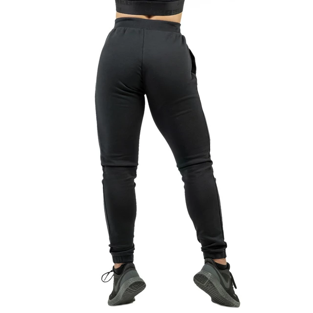 Damskie luźne spodnie dresowe Nebbia INTENSE Signature 846 - Czarny