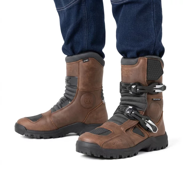 Buty motocyklowe W-TEC Lougamax CE ∙ skóra naturalna ∙ certyfikat CE ∙ wodoodporne ∙ ochraniacze kostek - Czarny