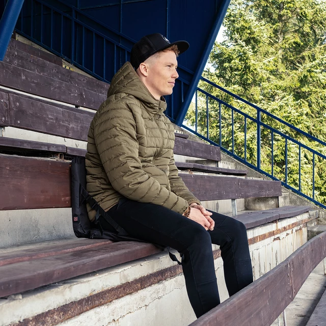 Przenośna podkładka grzewcza na krzesło W-TEC Alytus ∙ emisja podczerwieni ∙ regulacja kąta oparcia ∙ 3 poziomy ciepła ∙ lekka 580 g