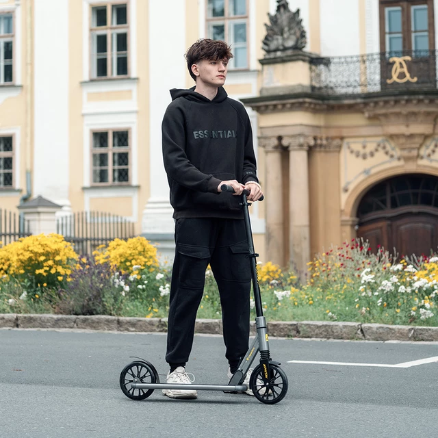 Hulajnoga miejska inSPORTline Wayotan ∙ składana ∙ amortyzacja przednia ∙ nośność 100 kg ∙ koła PU 200 mm