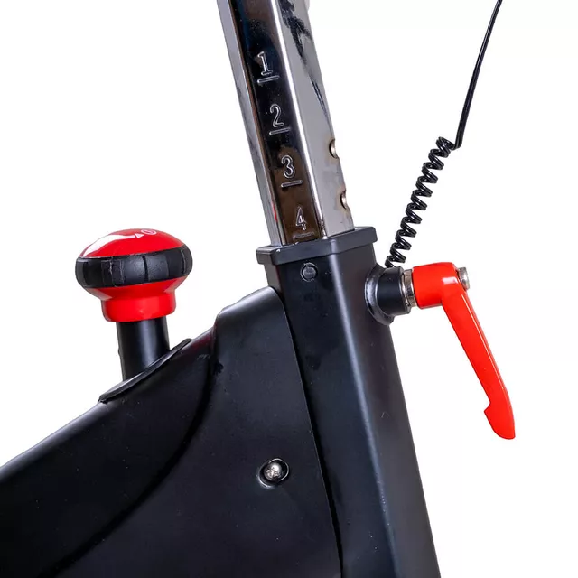 Profesjonalny rower treningowy spinningowy inSPORTline Epsilon Max ∙ nośność 150 kg ∙ płynna regulacja oporu ∙ cichy pasowy napęd ∙ LCD