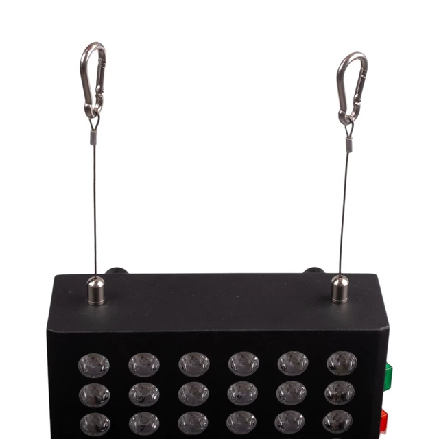 Linki montażowe do paneli LED na podczerwień inSPORTline ∙ komplet 2 szt. ∙ stalowe z hakami ∙ szybki montaż ∙ kompatybilne z wszystkimi modelami