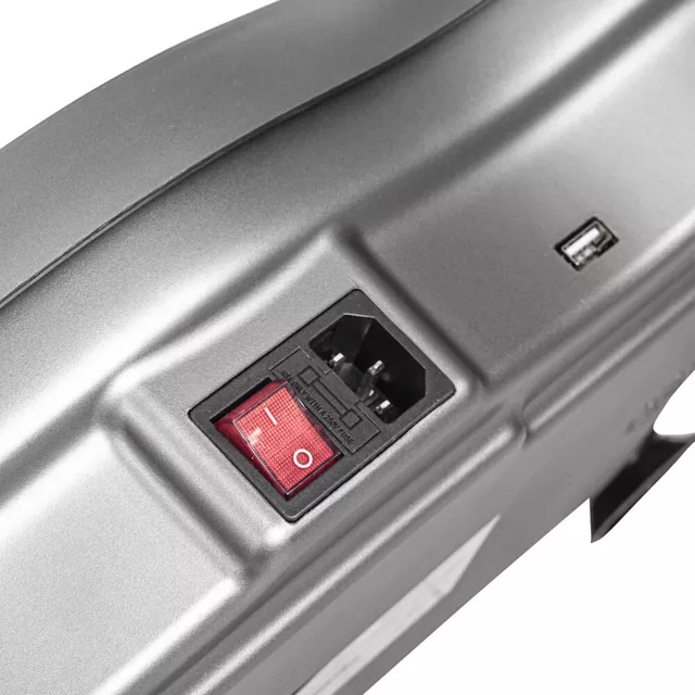 Platforma wibracyjna z linkami inSPORTline Maviro  ∙ głośnik ∙ Bluetooth ∙ USB ∙ 99 prędkości ∙ pilot ∙ antypoślizgowa powierzchnia - Grafitowy