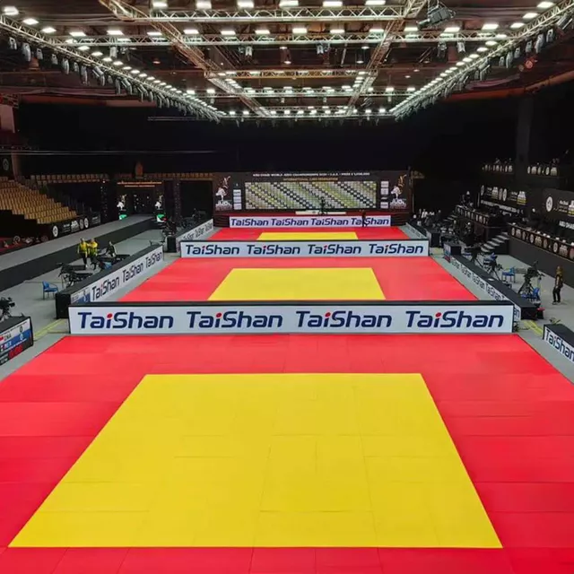 Mata do sportów walki tatami inSPORTline Taishan 200x100x5 cm ∙ antypoślizgowa ∙ redukcja wibracji ∙ waga 26 kg ∙ skórzana