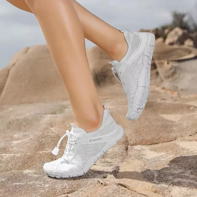 Buty / jeżowce do wody inSPORTline Soltano ∙ oddychające ∙ szybkoschnące ∙ lekka waga 171 g ∙ elastyczna podeszwa ∙ unisex - Biały
