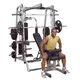 Atlas / maszyna wielofunkcyjna Body-Solid Deluxe GS348QP4 ∙ 95 kg stos ∙ Smith + wyciągi + ławka ∙ konstrukcja stalowa