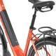 Miejski rower elektryczny z oświetleniem Levit Musca Urban HD 468 28" - Orange Pearl