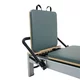 Reformer do pilatesu inSPORTline Oquiler ∙ system sprężynowy ∙ nośność 150 kg ∙ rama aluminiowa ∙ box w zestawie - Różowy